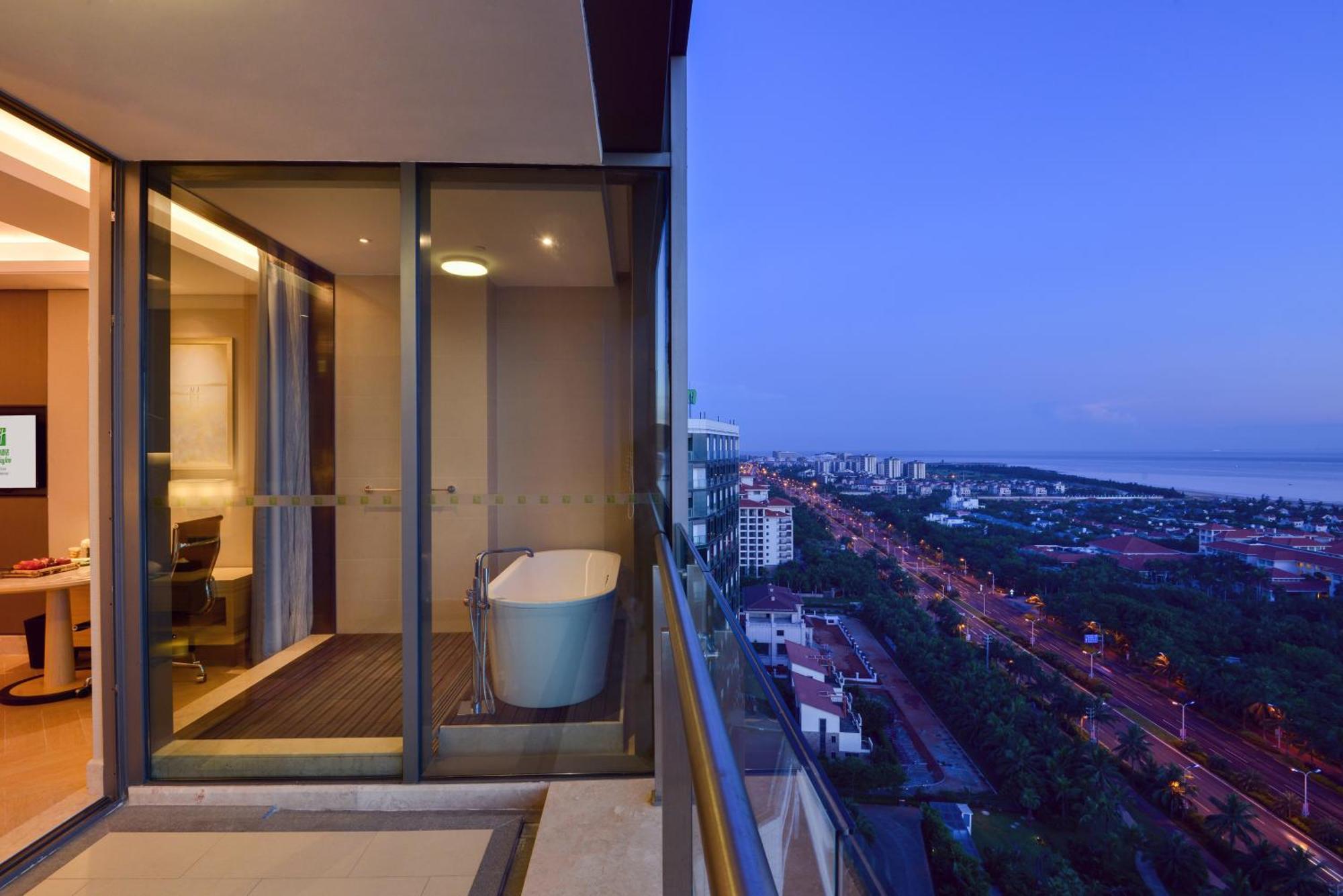 Holiday Inn Haikou West Coast By Ihg Dış mekan fotoğraf