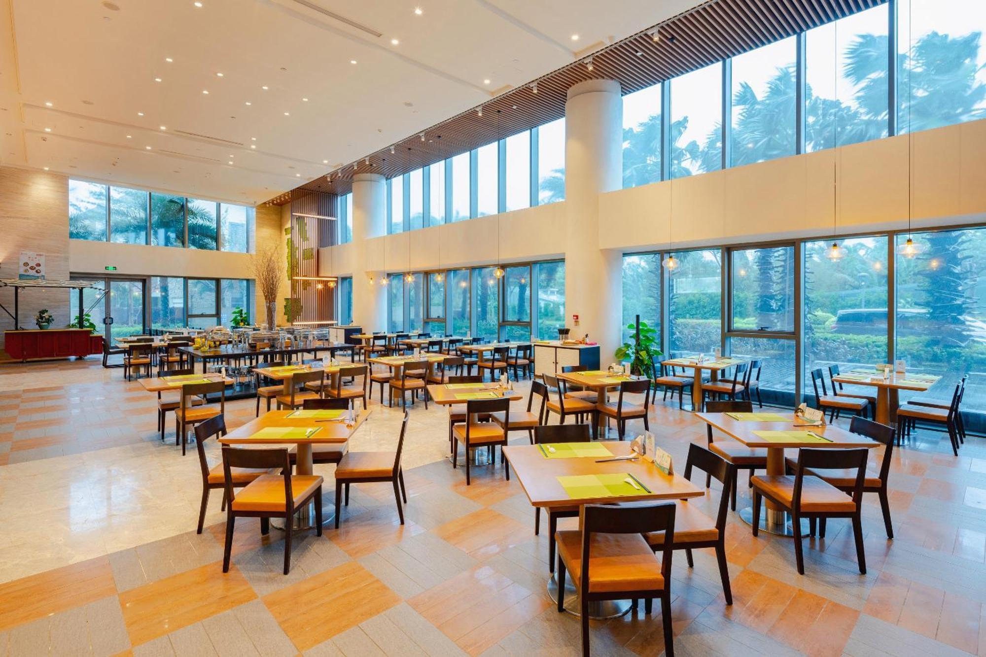 Holiday Inn Haikou West Coast By Ihg Dış mekan fotoğraf