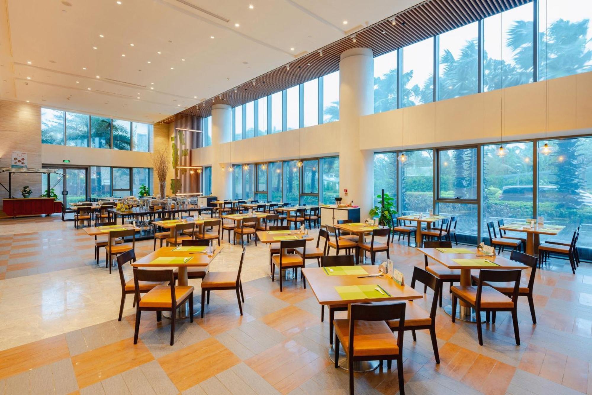 Holiday Inn Haikou West Coast By Ihg Dış mekan fotoğraf